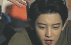 찬열이 사진을 볼 때마다