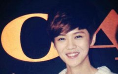 루한이  오늘 왤케 이쁜거야