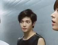 용이 데뷔하면 데뷔쇼케이스가야지 