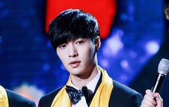 시상식 훈남 장이씽 (나름) 고화질이 와쏘요