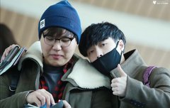 씽이 매니죠횽 어깨동무 ㅋㅋㅋㅋ