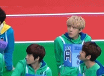 준면이 아육대때 팬들이랑 얘기하는거ㅋㅋ