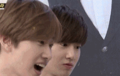 준면이 주사위 못던졌다고 눈치보는거봐ㅋㅋ