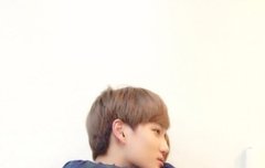 김종인 애기 안는 사진