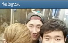 수호 친구인스타에 등장~~~~