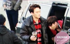 가온에 시우민만 안옴