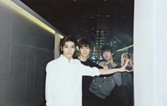 너의 주위를 돌며 매일매일