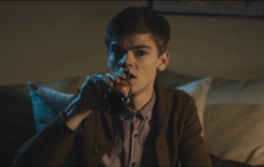 머용사마 울긴 뭘 울음 