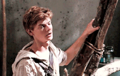 생각할수록 더 빢치는년이고 까일수록 나오는년ㅋㅋㅋㅋ