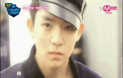 창현이가 자꾸 어디가지말래