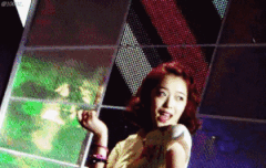 꽃처럼 한 철만 사랑해 줄 건가요 그대여