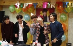 아이돌 라이브 갑