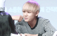 이아이돌누군지알아요ㅠㅠ?