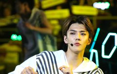 세상 모든 세훈이 짤 내가 다 줍는다