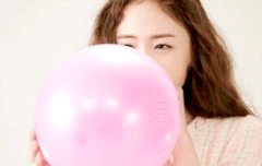 밑에 글 진이 풍선부는 짤!!