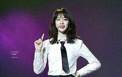 지연진짜이쁘다