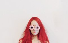 크리스탈 선글라스 브랜드몬지아는사람!