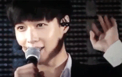 혹시 콜베 이씽이포스터 교환이나 살사람?