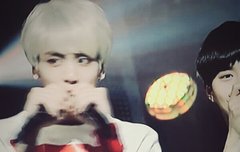 티비를 폰으로찍엇는데 어때