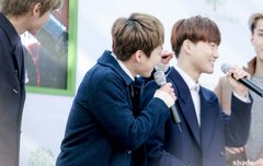 ㅎㅇㅎㅇ 럽미라잇 포카교환할 수녀있오??