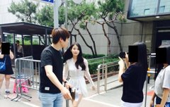 아이유 이거 되게 요정같이 나왔다