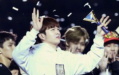 멜로디분들..창섭짤좀..(굽신굽신)