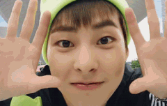 ㄹㅇ 만화캐릭터같이 생김..;