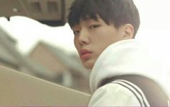 아익혼 9월 15일 데뷔