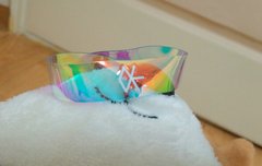 나팔찌산거저기에올렸는데별반응이없네