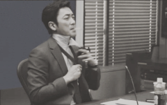 왕온니 암살봄?