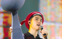 일본 세븐일레븐에서 판매하는 포토카드(쿄세라돔)