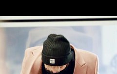 배꽁) 나는 일케 앉아있는 백1현이가 참 좋다