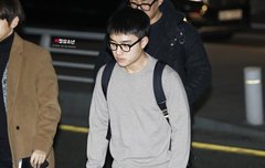 160108 인천공항 출국 안경수 고화질