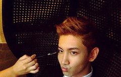 공홈에 사진좀 많이 올려줘