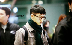 경수 한국왔다~ 수고했어