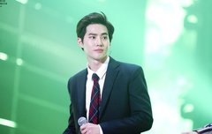 ㅅㄷ) 낮잠자다가 이제야 일어났는데