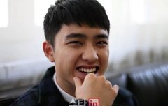 턱괴기 포즈 넘나 좋군요