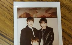 윤두준 가족사진