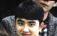 경수랑 아이컨택하면