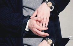 이거 누구 손이야?