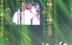 경수 어제 무대에서 펭됴변신 ㅋㅋㅋㅋㅋㅋ