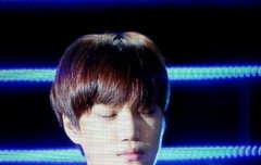 종인이가 눈을 감았다 뜨면?