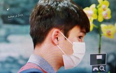 경수 일본간다~~ 오늘 패션 완전 상큼해