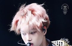 벚꽃같은 핑크니니 종인이