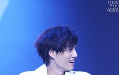 종인아 데뷔 4주년 진심으로 축하해