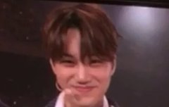 종인이 오늘 너무 예쁘고 귀여웠지ㅜ