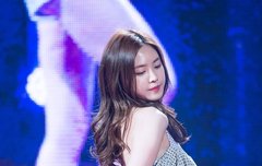 낭니 옷 너무 야해