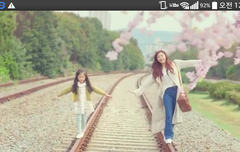 멍뭉지 이렇게 입혀놓으면  ㅈㄴ 여신이다아님?