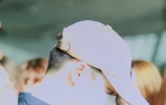 사람들 많구나 아침인데도