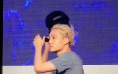 종인이 머리 이렇게 밀리고도 잘생길일?